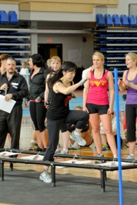 Minako breezes through the agility apparatus